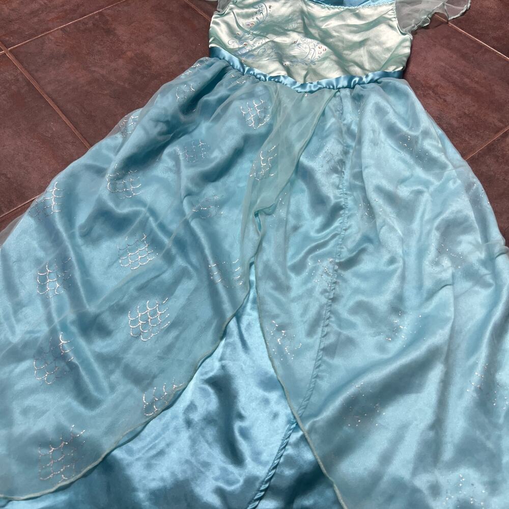 Disney's The Little Mermaid nightgown size 7/8 - Picture 5 of 6